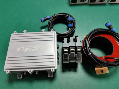 UHF局放数据监测终端